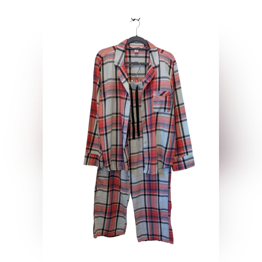 Victoria's Secret Holiday Collection Plaid Pajama Set